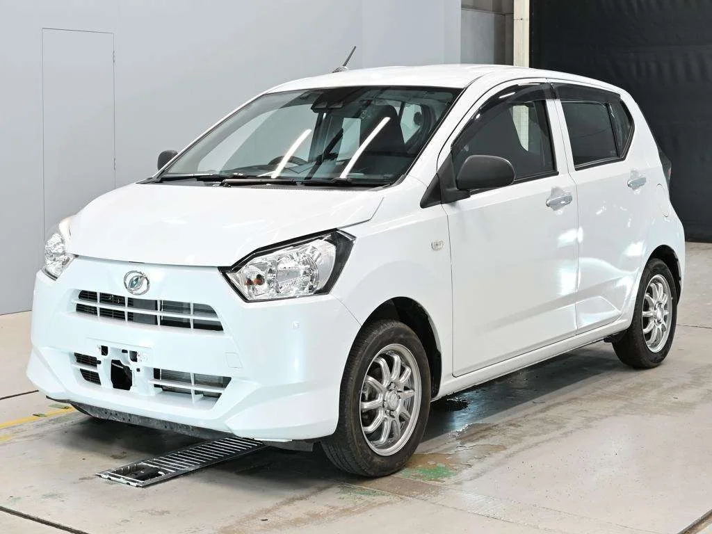 Daihatsu Mira e:S LA350S 2023